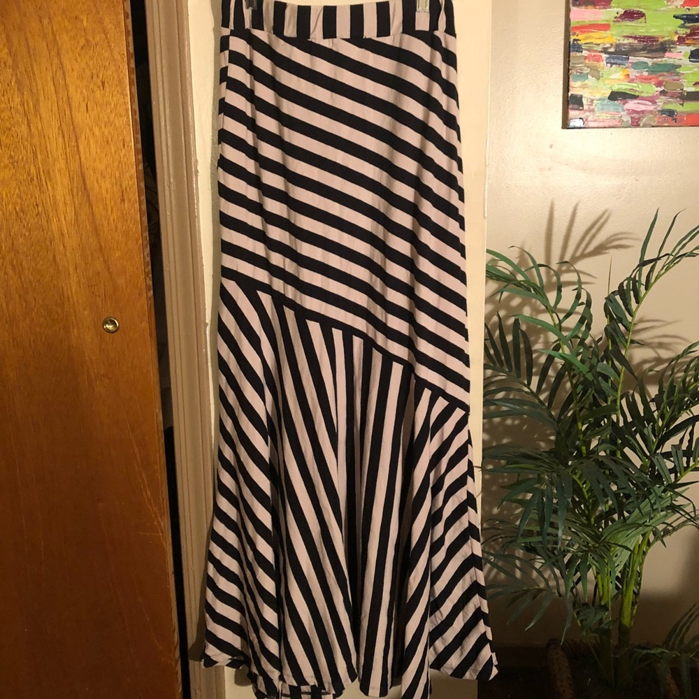 Black & Beige Asymmetrical Striped Maxi Skirt